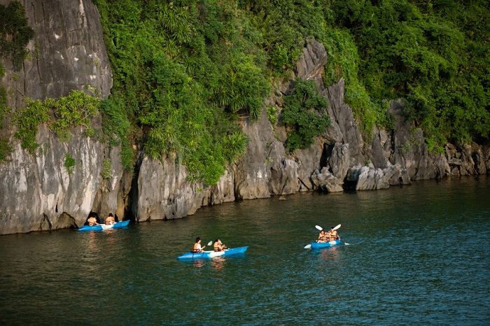kayak Vietnam halong quang ninh